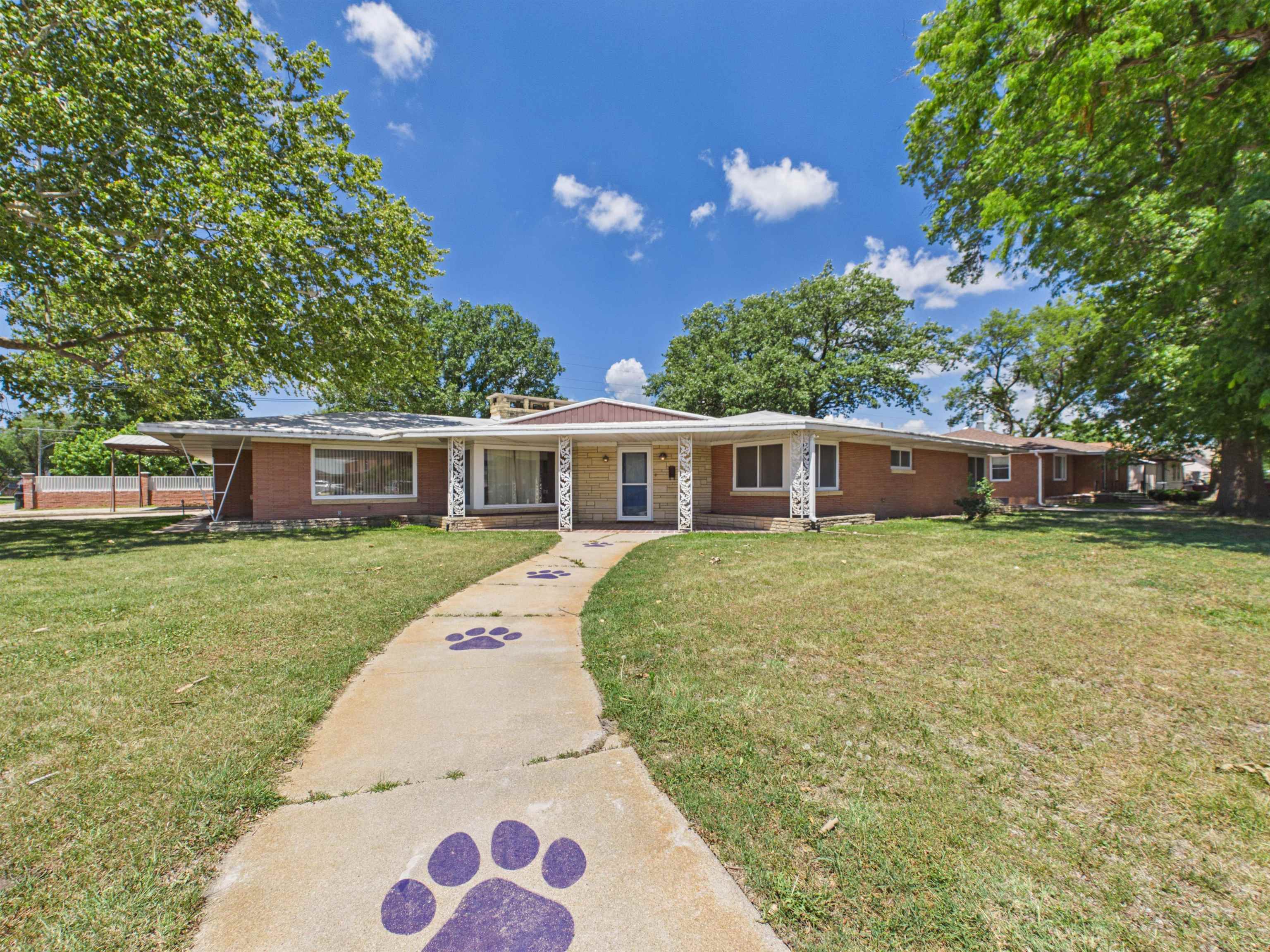 145 S Hull Avenue Minden, Nebraska 68959, 4 Bedrooms Bedrooms, ,3 BathroomsBathrooms,Residential,For Sale,145 S Hull Avenue,20261040
