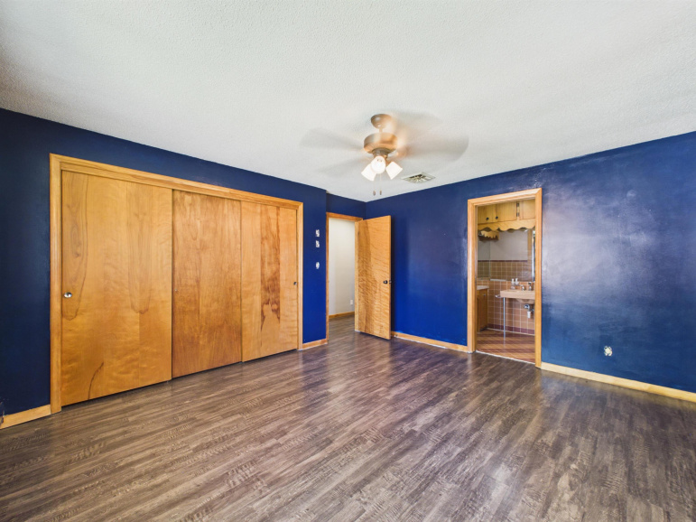 145 S Hull Avenue Minden, Nebraska 68959, 4 Bedrooms Bedrooms, ,3 BathroomsBathrooms,Residential,For Sale,145 S Hull Avenue,20261040