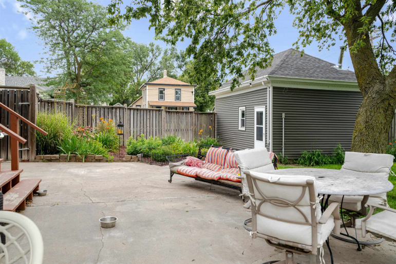 704 H Street Burwell, Nebraska 68823, 5 Bedrooms Bedrooms, ,3 BathroomsBathrooms,Residential,For Sale,704 H Street,20261038