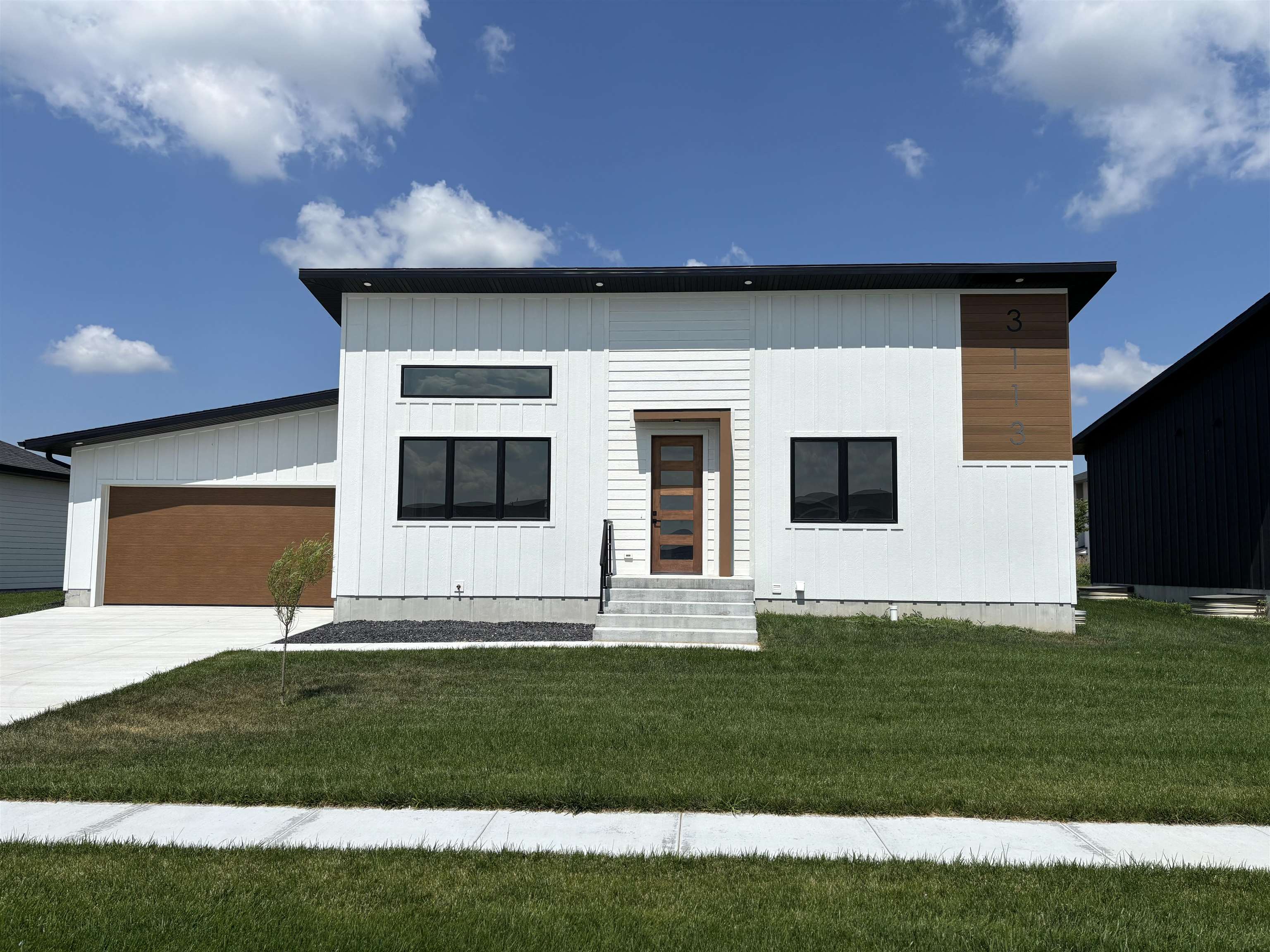 3113 Frahm Lane Hastings, Nebraska 68901, 4 Bedrooms Bedrooms, ,3 BathroomsBathrooms,Residential,For Sale,3113 Frahm Lane,20261046