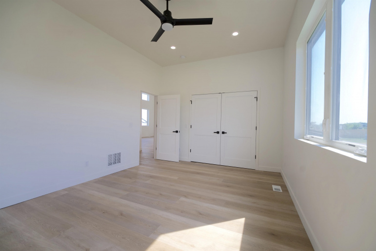 3113 Frahm Lane Hastings, Nebraska 68901, 4 Bedrooms Bedrooms, ,3 BathroomsBathrooms,Residential,For Sale,3113 Frahm Lane,20261046