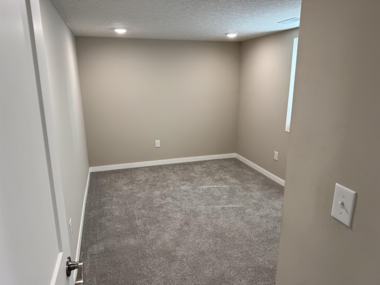 1122 E 28th Street Kearney, Nebraska 68847, 5 Bedrooms Bedrooms, ,2 BathroomsBathrooms,Residential,For Sale,1122 E 28th Street,20261059