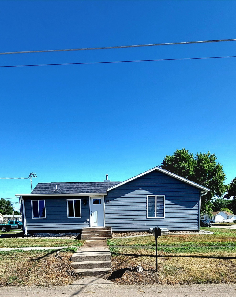 1122 E 28th Street Kearney, Nebraska 68847, 5 Bedrooms Bedrooms, ,2 BathroomsBathrooms,Residential,For Sale,1122 E 28th Street,20261059