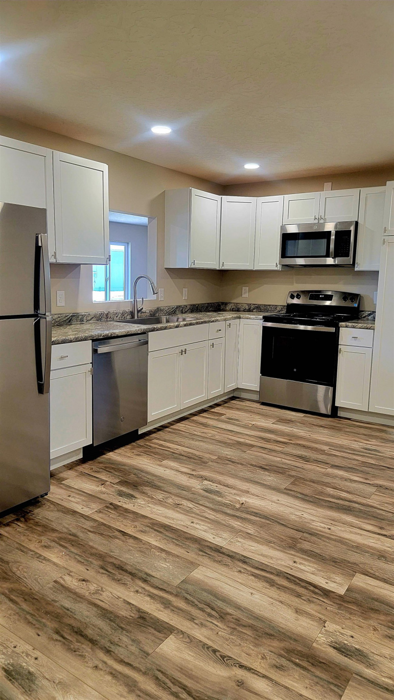 1122 E 28th Street Kearney, Nebraska 68847, 5 Bedrooms Bedrooms, ,2 BathroomsBathrooms,Residential,For Sale,1122 E 28th Street,20261059