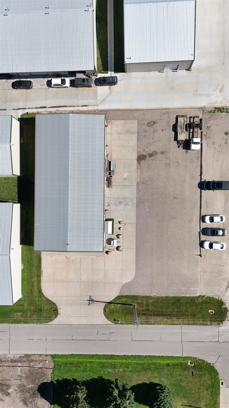 1806 W A Street Hastings, Nebraska 68901, ,Commercial/industrial,For Sale,1806 W A Street,20261054