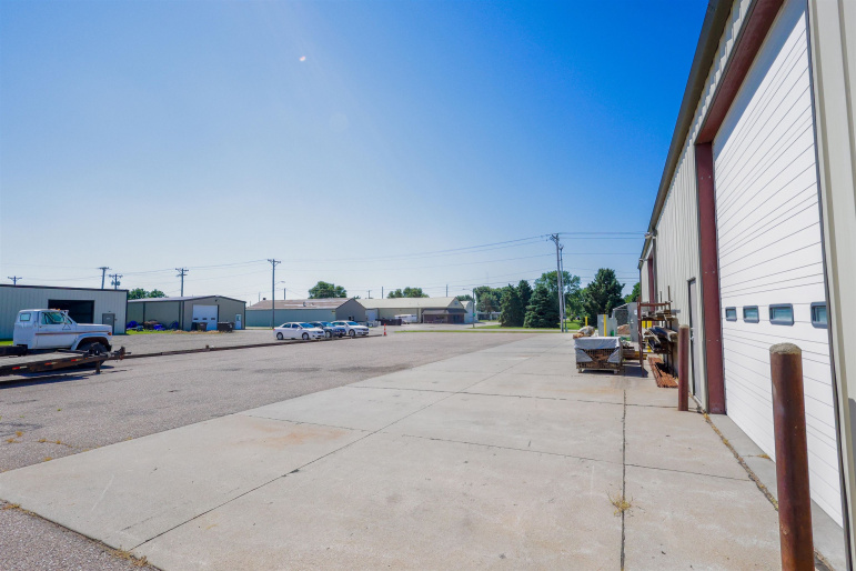 1806 W A Street Hastings, Nebraska 68901, ,Commercial/industrial,For Sale,1806 W A Street,20261054