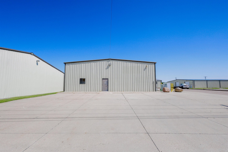 1806 W A Street Hastings, Nebraska 68901, ,Commercial/industrial,For Sale,1806 W A Street,20261054