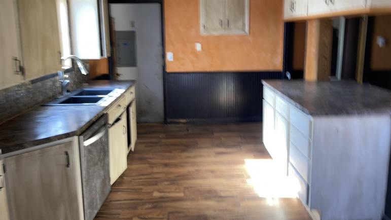 306 Lincoln Street Farnam, Nebraska 69029, 3 Bedrooms Bedrooms, ,2 BathroomsBathrooms,Residential,For Sale,306 Lincoln Street,20261053
