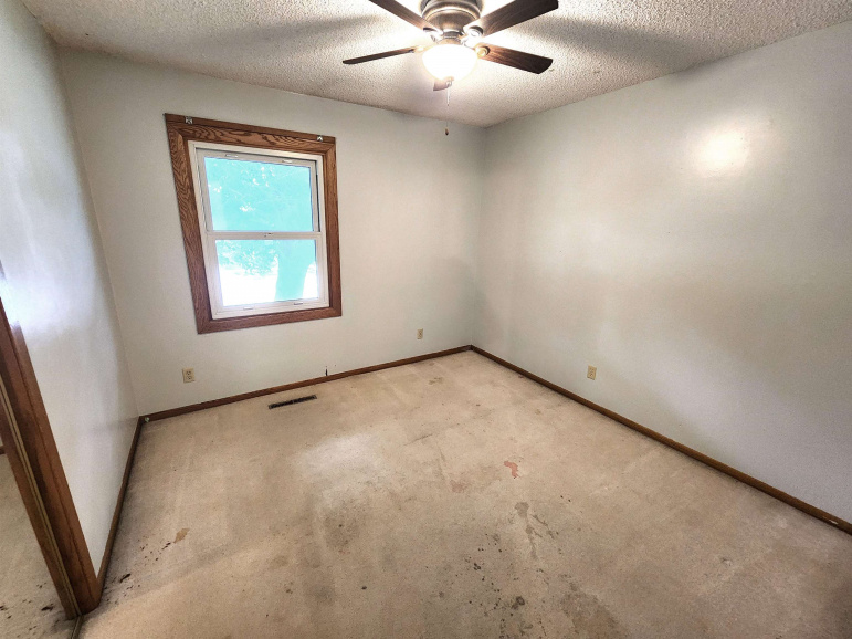 807 West Avenue Gibbon, Nebraska 68840, 3 Bedrooms Bedrooms, ,3 BathroomsBathrooms,Residential,For Sale,807 West Avenue,20261061