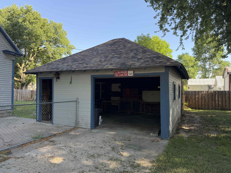206 N 5th Street Loup City, Nebraska 68853, 3 Bedrooms Bedrooms, ,1 BathroomBathrooms,Residential,For Sale,206 N 5th Street,20261068