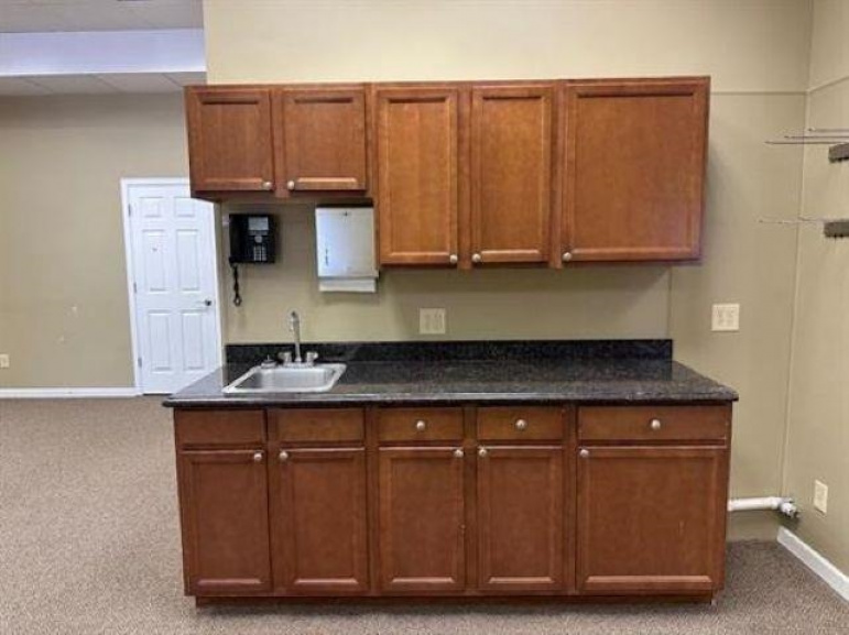 3811 Central Avenue Unit F Kearney, Nebraska 68847, ,Commercial/industrial,For Rent,3811 Central Avenue Unit F,20261070