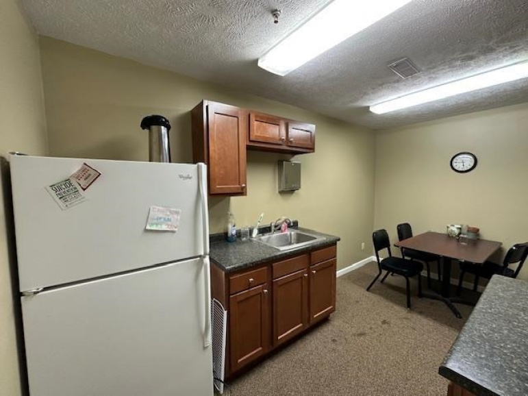 3811 Central Avenue Unit E Kearney, Nebraska 68847, ,Commercial/industrial,For Sale,3811 Central Avenue Unit E,20261071
