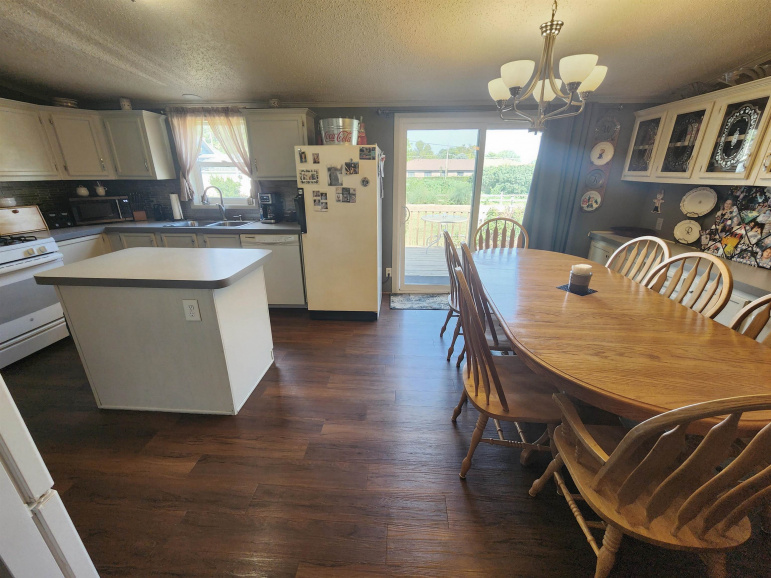 502 N 3rd Avenue Axtell, Nebraska 68924, 3 Bedrooms Bedrooms, ,2 BathroomsBathrooms,Residential,For Sale,502 N 3rd Avenue,20261090