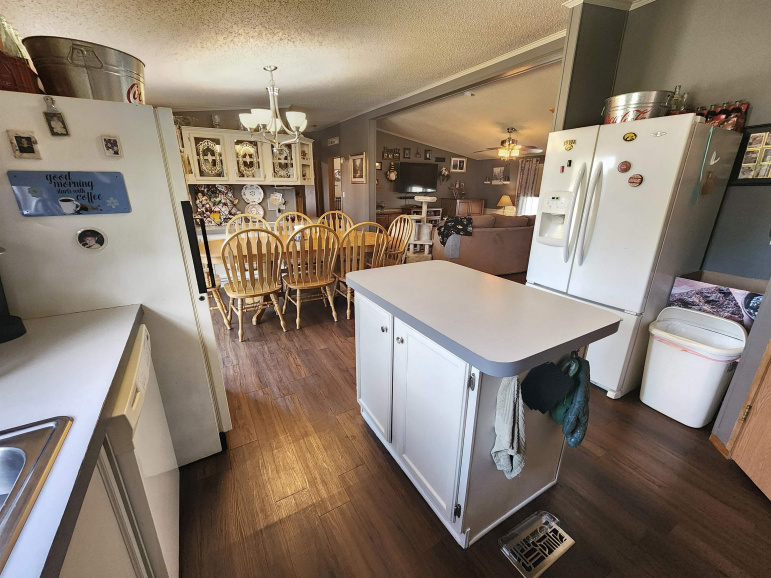 502 N 3rd Avenue Axtell, Nebraska 68924, 3 Bedrooms Bedrooms, ,2 BathroomsBathrooms,Residential,For Sale,502 N 3rd Avenue,20261090
