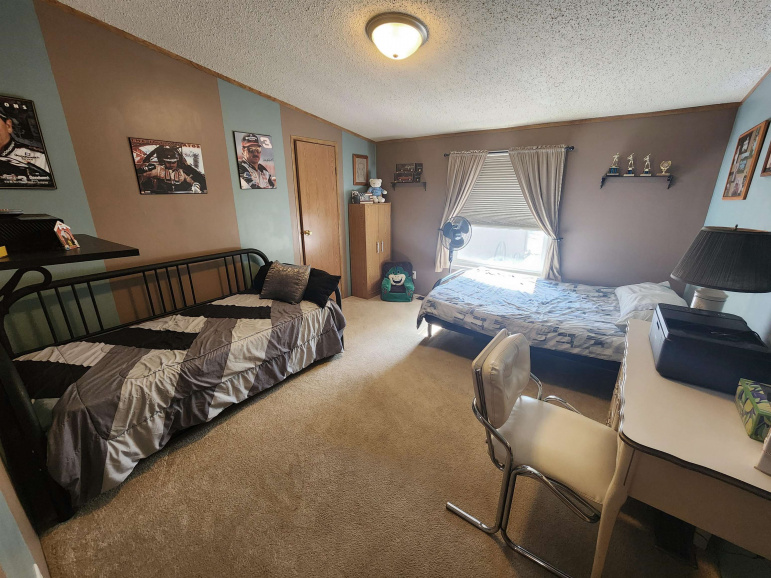 502 N 3rd Avenue Axtell, Nebraska 68924, 3 Bedrooms Bedrooms, ,2 BathroomsBathrooms,Residential,For Sale,502 N 3rd Avenue,20261090