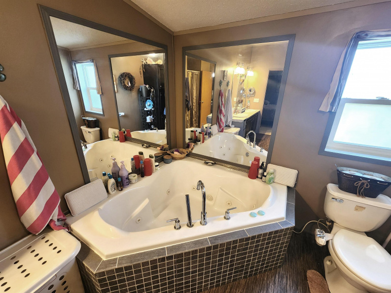 502 N 3rd Avenue Axtell, Nebraska 68924, 3 Bedrooms Bedrooms, ,2 BathroomsBathrooms,Residential,For Sale,502 N 3rd Avenue,20261090
