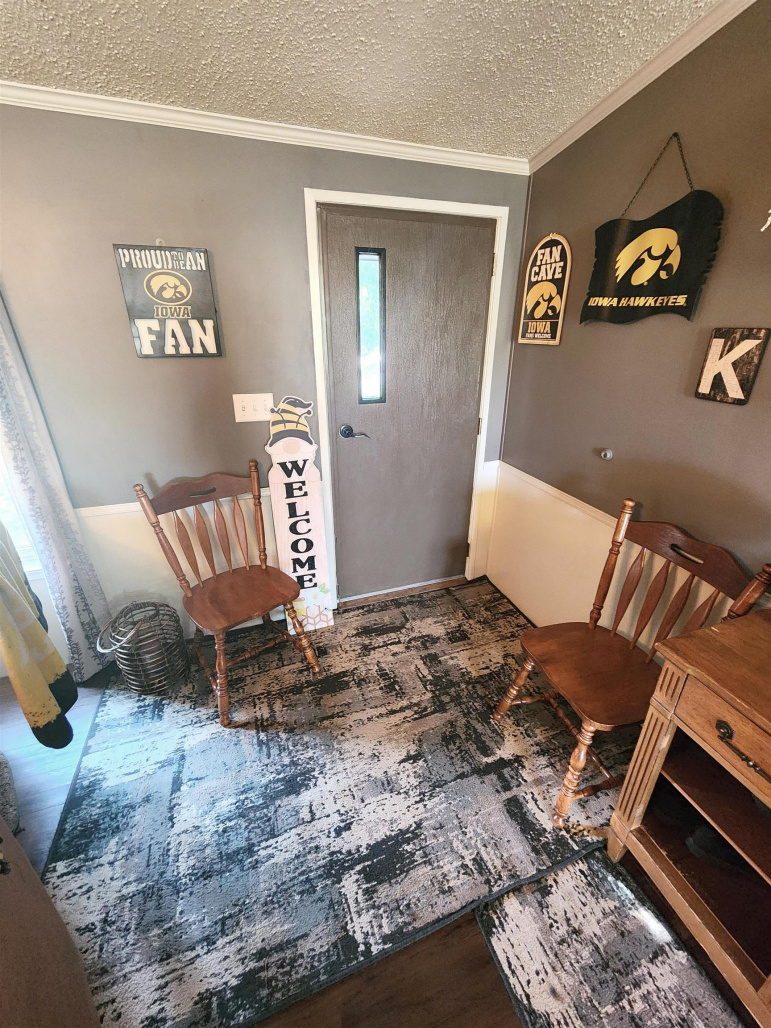 502 N 3rd Avenue Axtell, Nebraska 68924, 3 Bedrooms Bedrooms, ,2 BathroomsBathrooms,Residential,For Sale,502 N 3rd Avenue,20261090