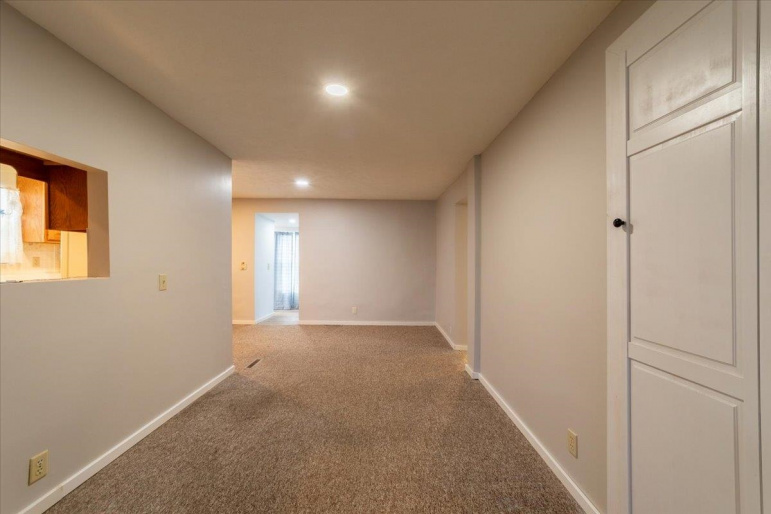 715 E Oliver Street Hansen, Nebraska 68901, 5 Bedrooms Bedrooms, ,3 BathroomsBathrooms,Residential,For Sale,715 E Oliver Street,20261086