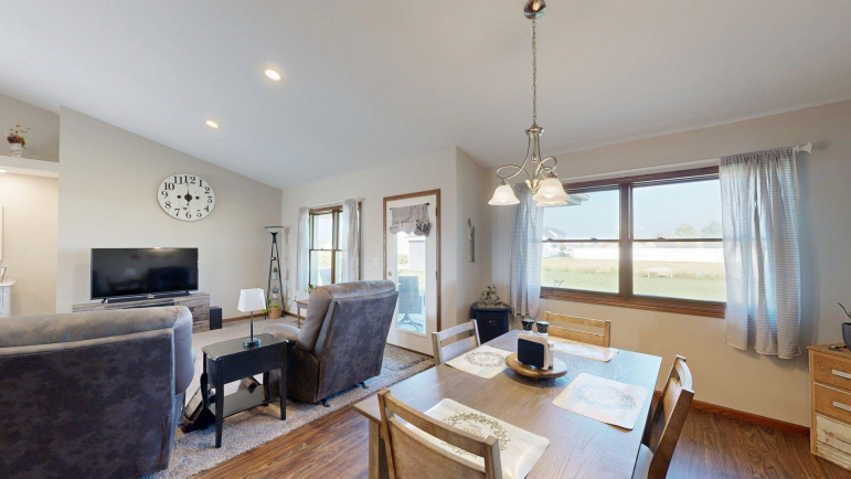 2002 Freedom Avenue Lexington, Nebraska 68850, 3 Bedrooms Bedrooms, ,2 BathroomsBathrooms,Residential,For Sale,2002 Freedom Avenue,20261083