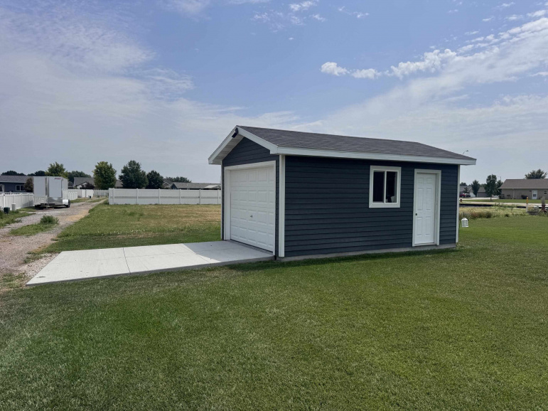 2002 Freedom Avenue Lexington, Nebraska 68850, 3 Bedrooms Bedrooms, ,2 BathroomsBathrooms,Residential,For Sale,2002 Freedom Avenue,20261083