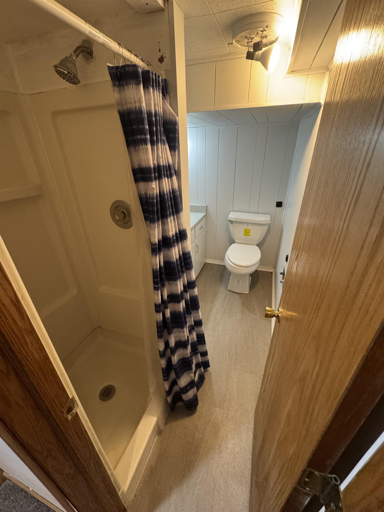 522 E 12th Street Hastings, Nebraska 68901, 3 Bedrooms Bedrooms, ,2 BathroomsBathrooms,Residential,For Sale,522 E 12th Street,20261097
