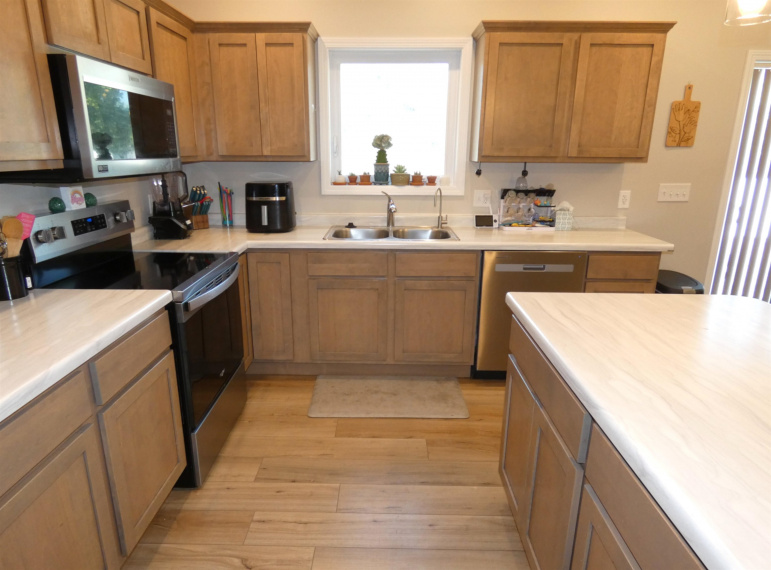 705 Turkey Drive Gibbon, Nebraska 68840, 3 Bedrooms Bedrooms, ,2 BathroomsBathrooms,Residential,For Sale,705 Turkey Drive,20261103