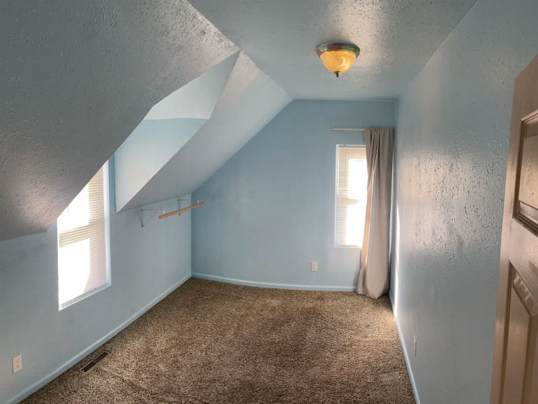 803 10th Street Gothenburg, Nebraska 69138, 4 Bedrooms Bedrooms, ,2 BathroomsBathrooms,Residential,For Sale,803 10th Street,20261115