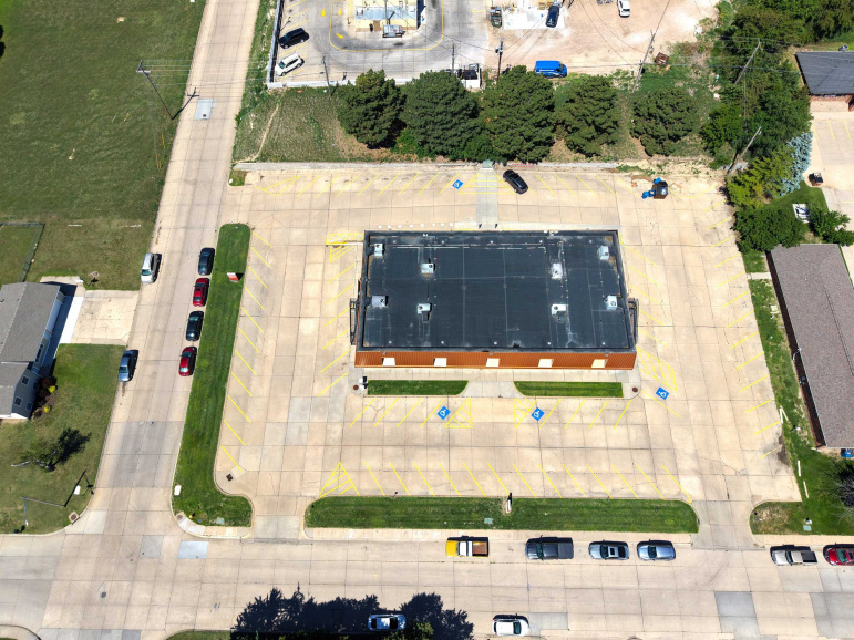 3710 W Central Avenue Kearney, Nebraska 68847, ,Commercial/industrial,For Rent,3710 W Central Avenue,20261117
