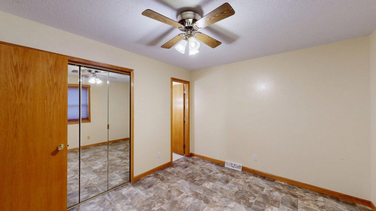 938 W 11th Street Lexington, Nebraska 68850, 4 Bedrooms Bedrooms, ,3 BathroomsBathrooms,Residential,For Sale,938 W 11th Street,20261113