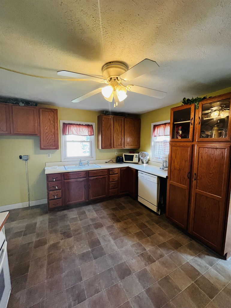 1719 Meridian Avenue Cozad, Nebraska 69130, 3 Bedrooms Bedrooms, ,1 BathroomBathrooms,Residential,For Sale,1719 Meridian Avenue,20261120