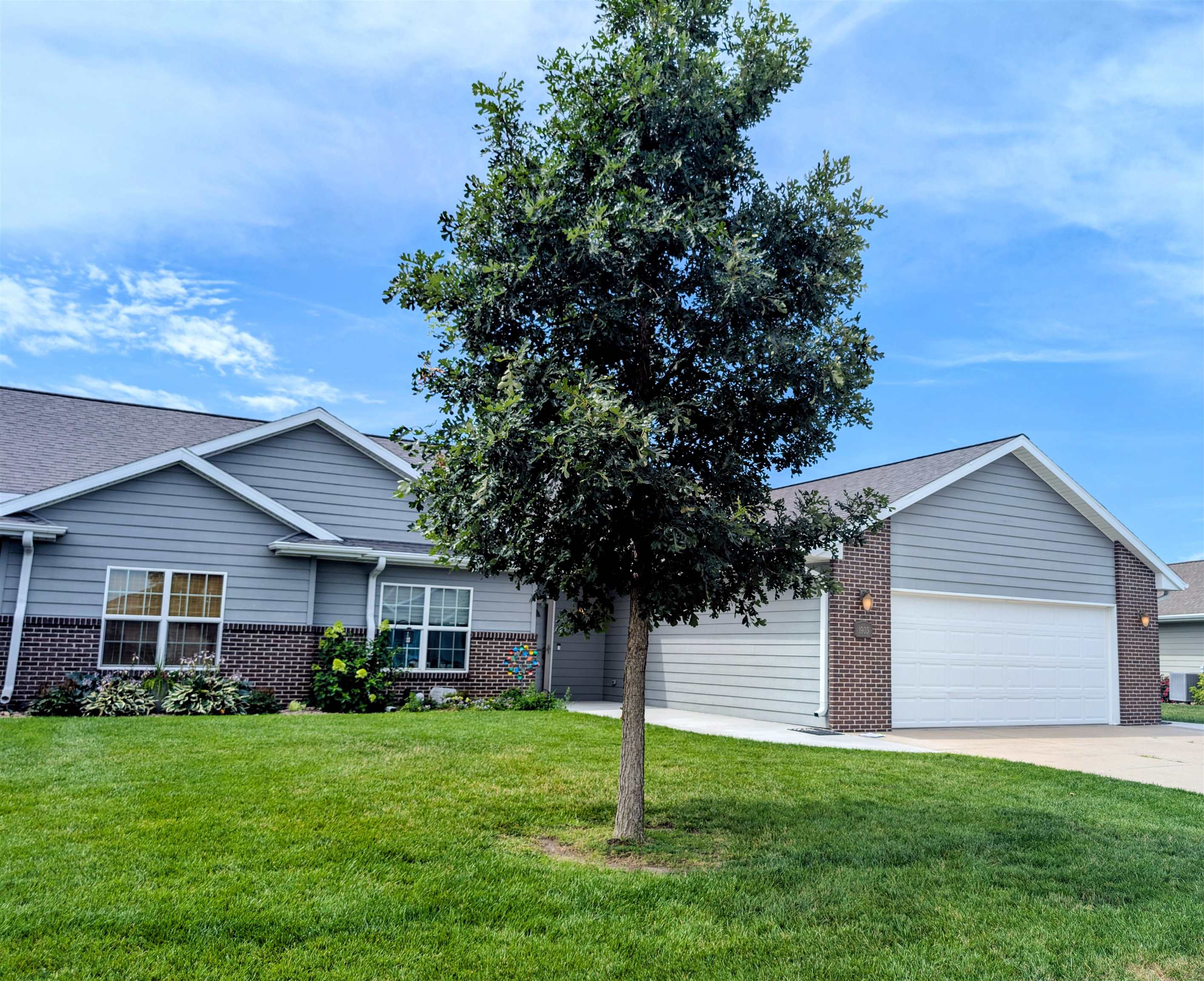 1903 The North Bridge Lane Lexington, Nebraska 68850-1100, 2 Bedrooms Bedrooms, ,2 BathroomsBathrooms,Residential,For Sale,1903 The North Bridge Lane,20261132