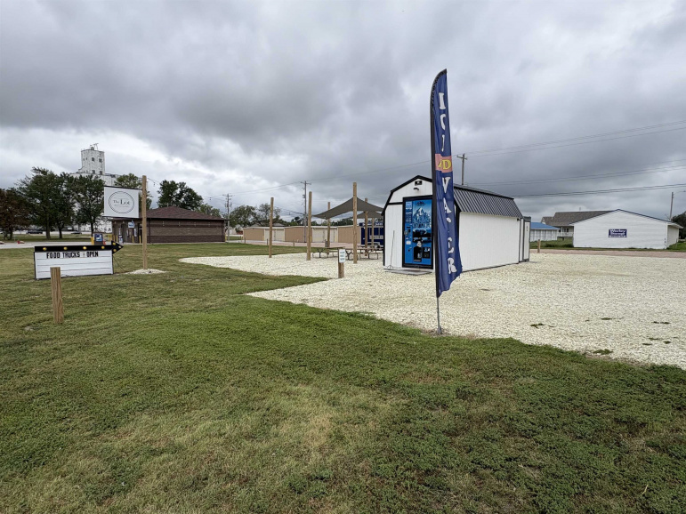 105 W 11th Street Minden, Nebraska 68959, ,Commercial/industrial,For Sale,105 W 11th Street,20261131