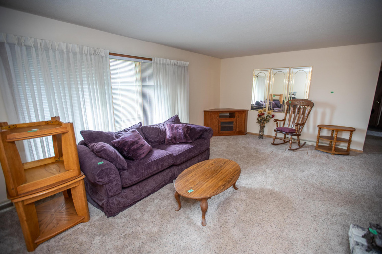 809 HWY 281 Red Cloud, Nebraska 68970, 3 Bedrooms Bedrooms, ,2 BathroomsBathrooms,Residential,For Sale,809 HWY 281,20261130