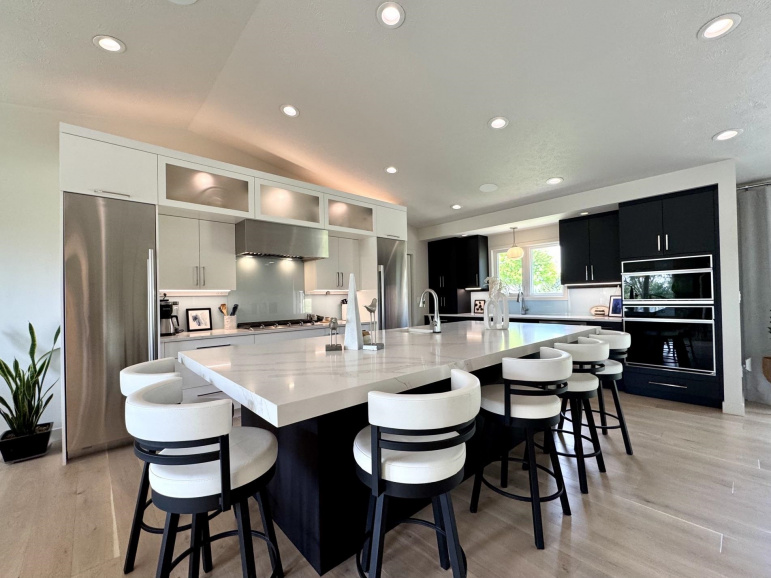 28 Mustang Trail Kearney, Nebraska 68845-7610, 5 Bedrooms Bedrooms, ,3 BathroomsBathrooms,Residential,For Sale,28 Mustang Trail,20261127