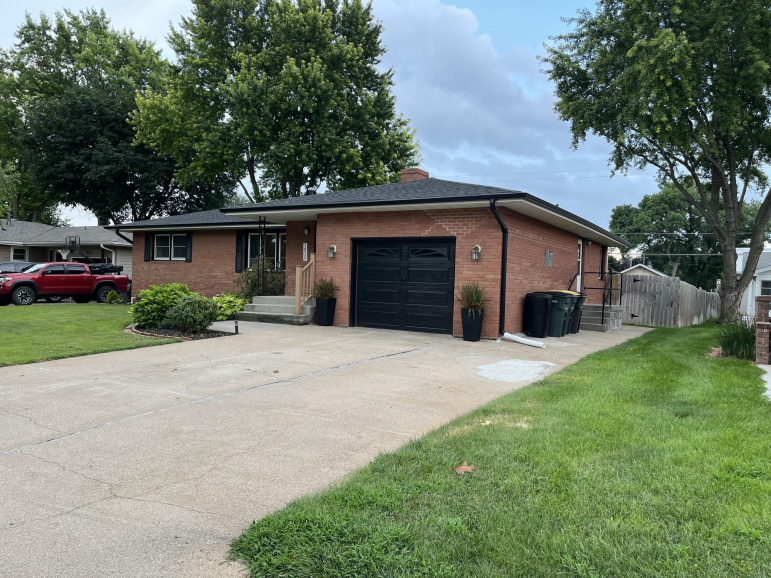 1839 W 9th Street Hastings, Nebraska 68901, 4 Bedrooms Bedrooms, ,2 BathroomsBathrooms,Residential,For Sale,1839 W 9th Street,20261126