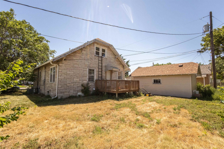 316 E 23rd Street Kearney, Nebraska 68847, 4 Bedrooms Bedrooms, ,2 BathroomsBathrooms,Residential,For Sale,316 E 23rd Street,20261133