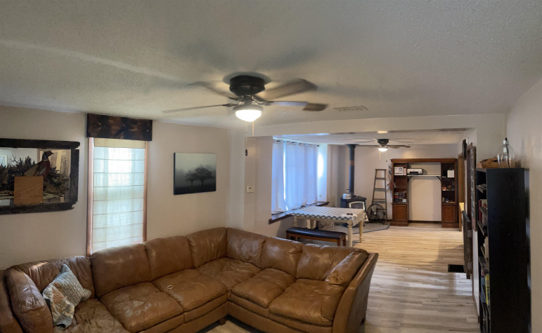 1320 Ave A Gothenburg, Nebraska 69138, 3 Bedrooms Bedrooms, ,2 BathroomsBathrooms,Residential,For Sale,1320 Ave A,20261136