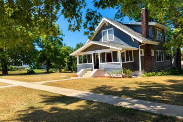 621 Nevada St. Cambridge, Nebraska 69022, 4 Bedrooms Bedrooms, ,2 BathroomsBathrooms,Residential,For Sale,621 Nevada St.,20261142