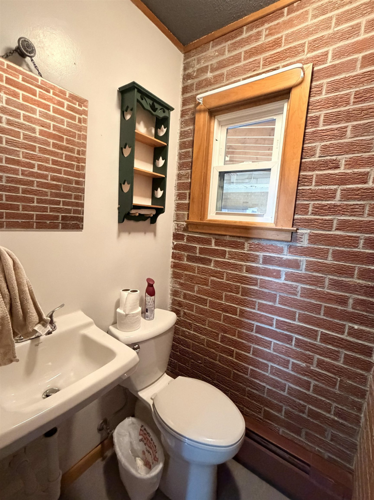 3303 F Avenue Kearney, Nebraska 68847, 2 Bedrooms Bedrooms, ,3 BathroomsBathrooms,Residential,For Sale,3303 F Avenue,20261145
