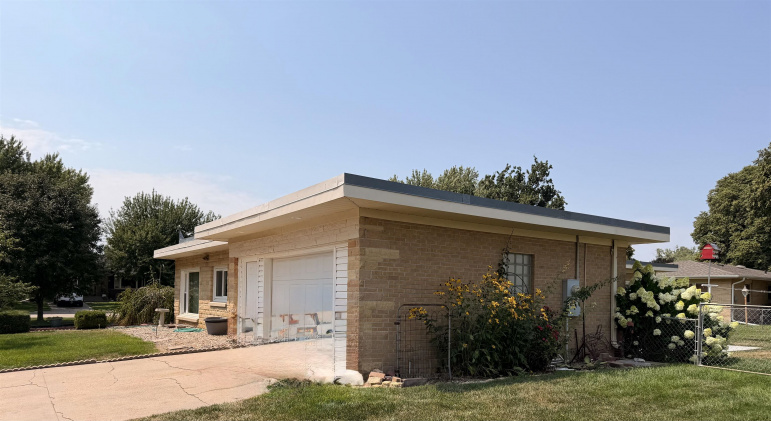 3303 F Avenue Kearney, Nebraska 68847, 2 Bedrooms Bedrooms, ,3 BathroomsBathrooms,Residential,For Sale,3303 F Avenue,20261145