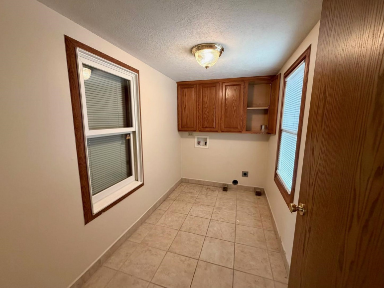714 2nd Street Gibbon, Nebraska 68840, 2 Bedrooms Bedrooms, ,1 BathroomBathrooms,Residential,For Sale,714 2nd Street,20261151