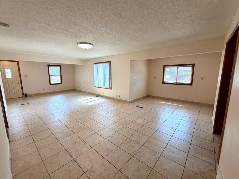 714 2nd Street Gibbon, Nebraska 68840, 2 Bedrooms Bedrooms, ,1 BathroomBathrooms,Residential,For Sale,714 2nd Street,20261151