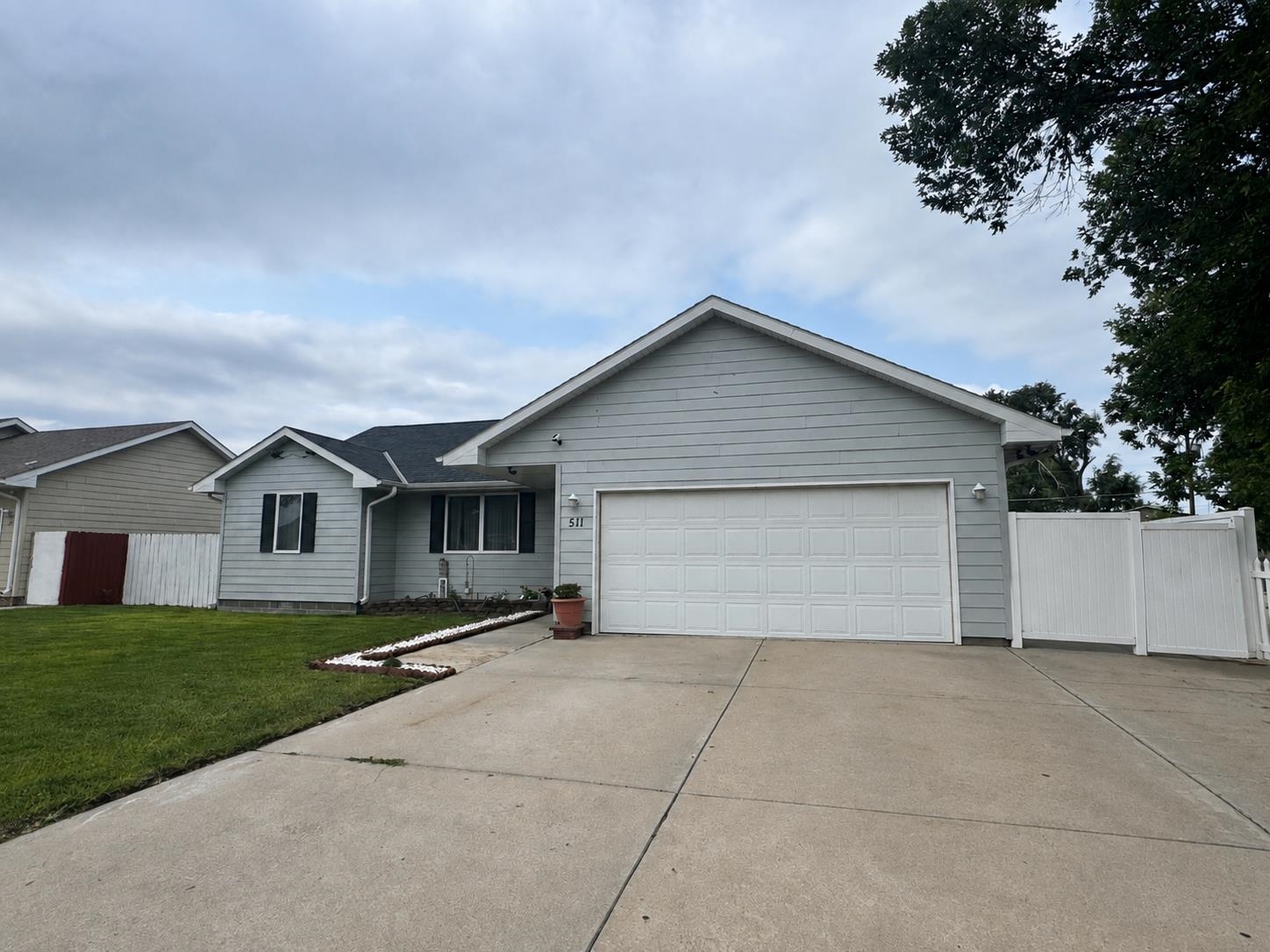511 W Walnut Street Lexington, Nebraska 68850, 3 Bedrooms Bedrooms, ,2 BathroomsBathrooms,Residential,For Sale,511 W Walnut Street,20261160