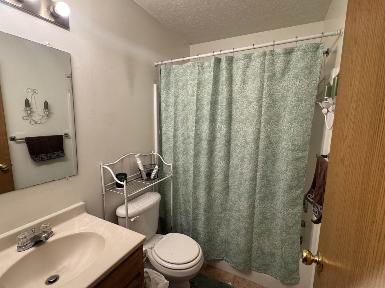 511 W Walnut Street Lexington, Nebraska 68850, 3 Bedrooms Bedrooms, ,2 BathroomsBathrooms,Residential,For Sale,511 W Walnut Street,20261160