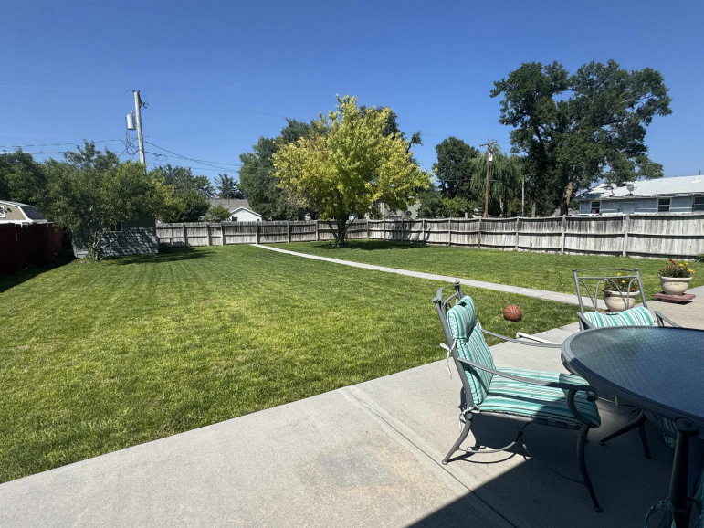 511 W Walnut Street Lexington, Nebraska 68850, 3 Bedrooms Bedrooms, ,2 BathroomsBathrooms,Residential,For Sale,511 W Walnut Street,20261160