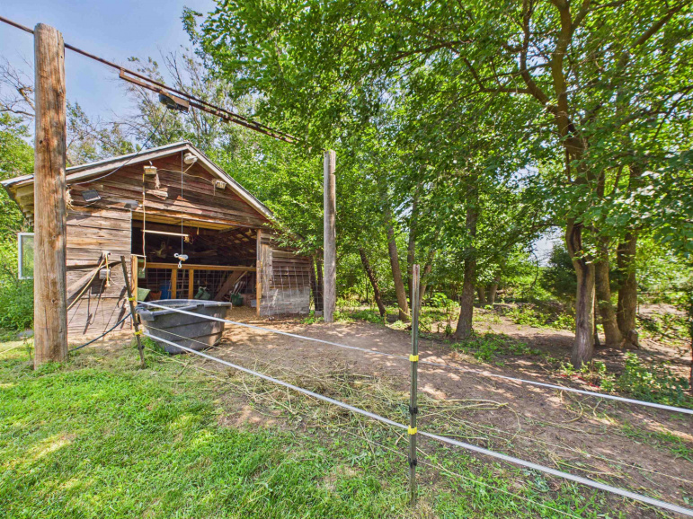 602 39 Road Minden, Nebraska 68959, 5 Bedrooms Bedrooms, ,3 BathroomsBathrooms,Residential,For Sale,602 39 Road,20261154