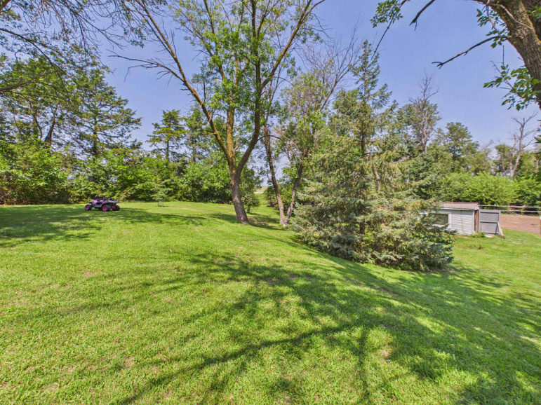 602 39 Road Minden, Nebraska 68959, 5 Bedrooms Bedrooms, ,3 BathroomsBathrooms,Residential,For Sale,602 39 Road,20261154