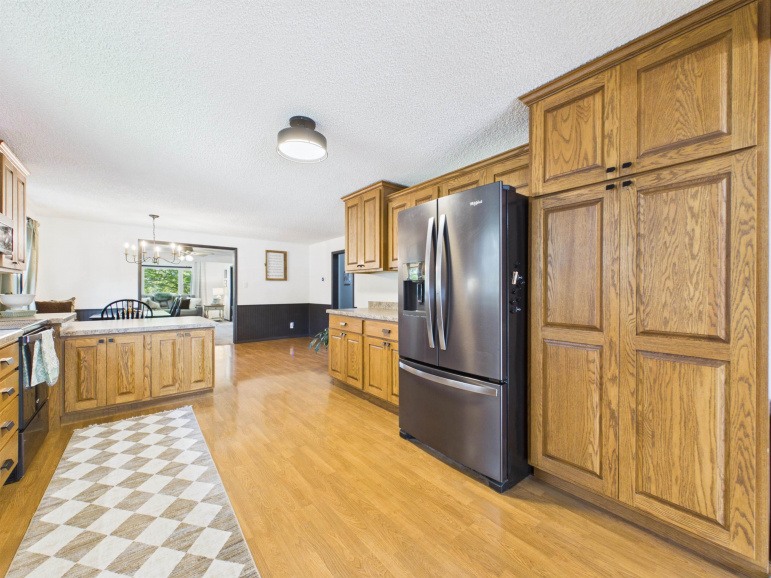 602 39 Road Minden, Nebraska 68959, 5 Bedrooms Bedrooms, ,3 BathroomsBathrooms,Residential,For Sale,602 39 Road,20261154