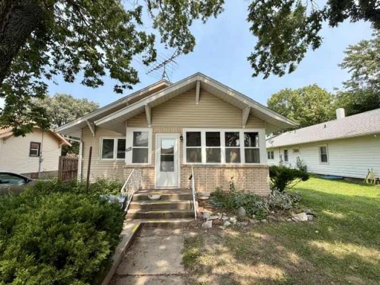 605 W 29th Street Kearney, Nebraska 68845, 3 Bedrooms Bedrooms, ,2 BathroomsBathrooms,Residential,For Sale,605 W 29th Street,20261155