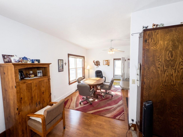 501 S Kansas Avenue Hastings, Nebraska 68901, 3 Bedrooms Bedrooms, ,2 BathroomsBathrooms,Residential,For Sale,501 S Kansas Avenue,20261177